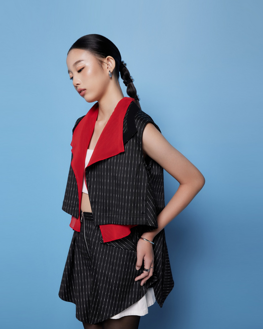 Pascal Vest Black Stripes - Red