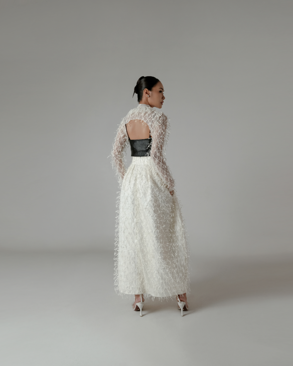 Bentley Shrug Ivory