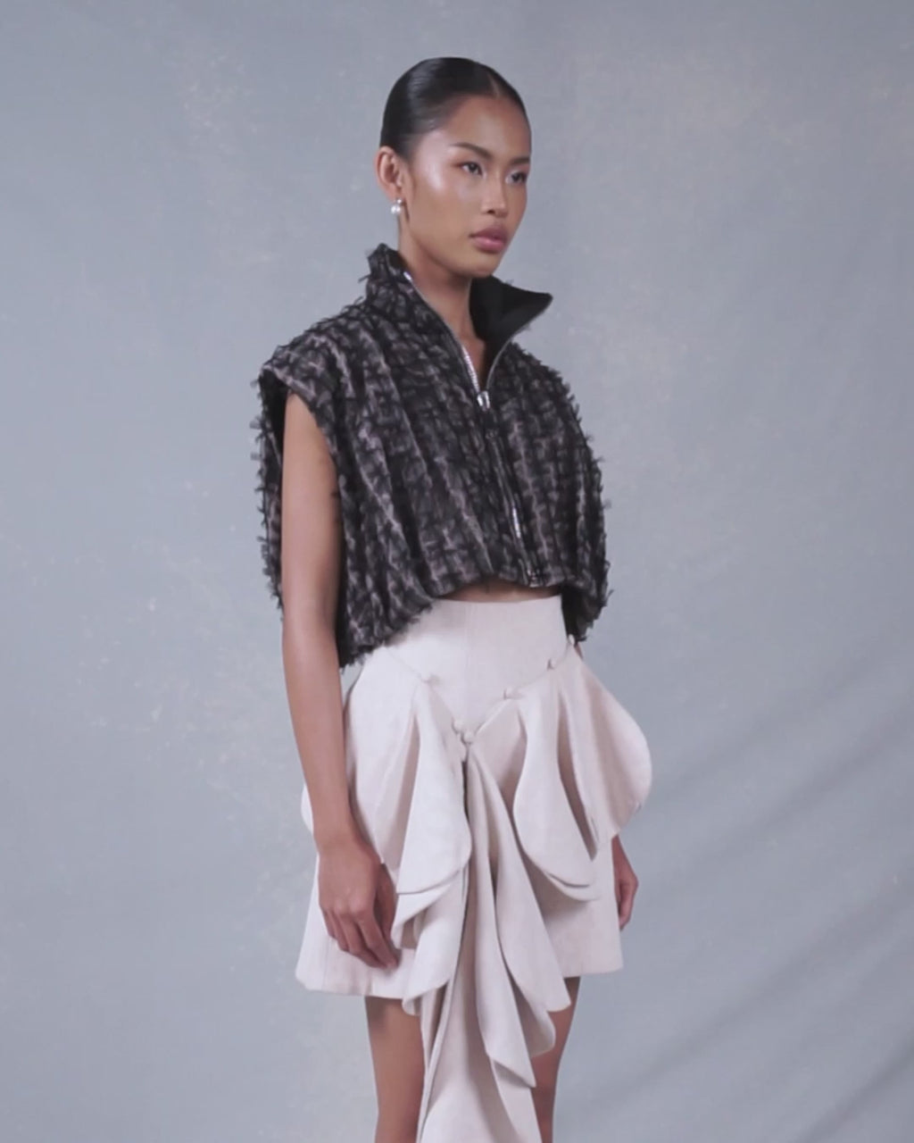 Aya Cropped Vest Black - Dusty Pink